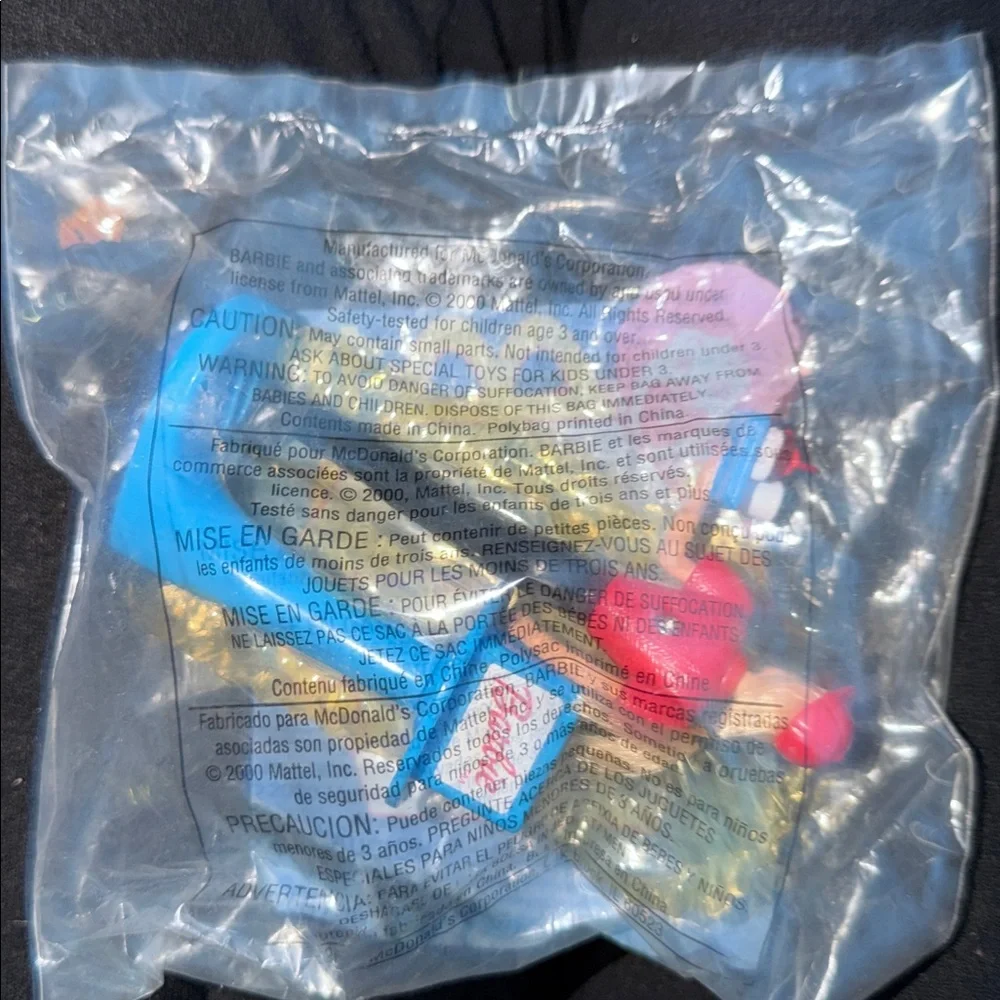 Vintage Barbie McDonalds Happy Meal Crew Member 2000 New/sealed Rare